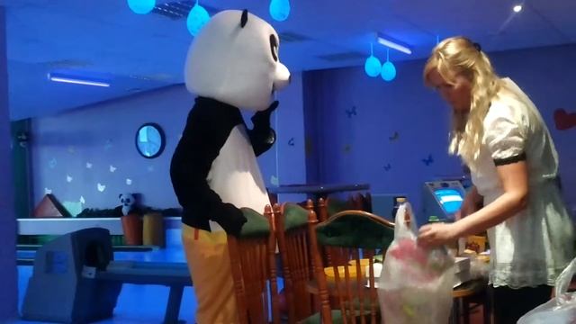 Panda House смотреть онлайн