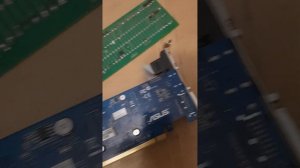 Видеокарта со сколотыми smd конденсаторами. Ремонт.