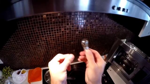 КАК ПОМЕНЯТЬ? КАКУЮ ПОСТАВИТЬ?ЗАМЕНА ЛАМПОЧКИ в МИКРОВОЛНОВКЕ. смотреть онлайн