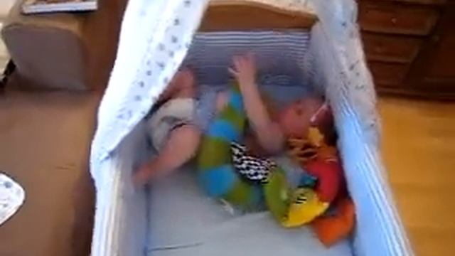 Поперек люльки смотреть онлайн