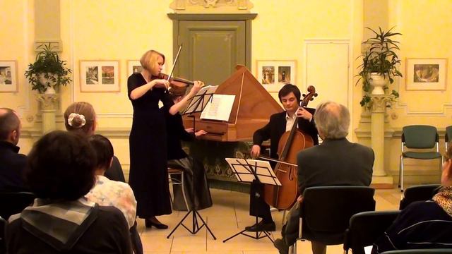 Boismortier J.B. Trio-sonata e minor for violin cello and basso-continuo