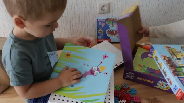 Лучшие развивающие игры для детей от 2 лет/Варианты подарков детям на Новый год смотреть онлайн