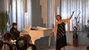 11. Б. Мандрус, С. Болотин. «Фраскита».