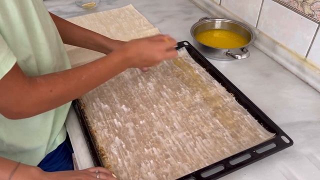 Cevizli baklava. Обалденно вкусная турецкая пахлава с грецкими орехами.