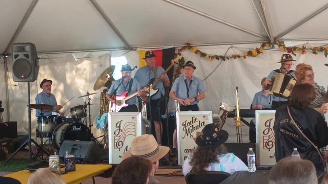 Jodie Mikula, "Guacamole" at Fredericksburg Oktoberfest, 10/8/23 смотреть онлайн