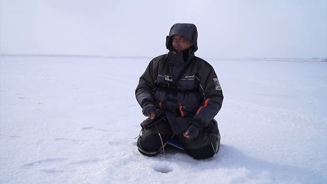 Тысяча и одна поклевка!! Ловля жирной ПЛОТВЫ на мормышку!