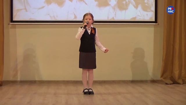 Песня «Белые панамки», исполняет Мария Правдина