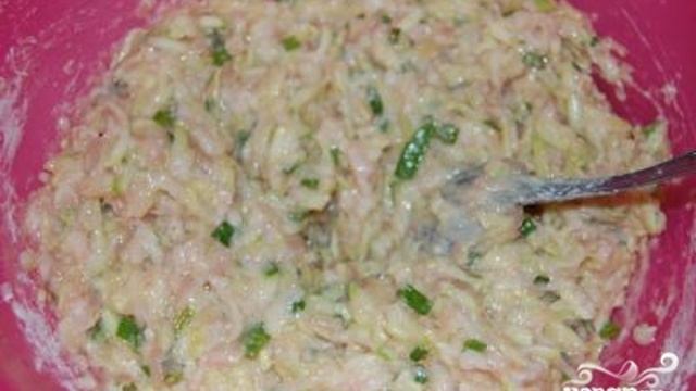 Котлеты из курицы и кабачков