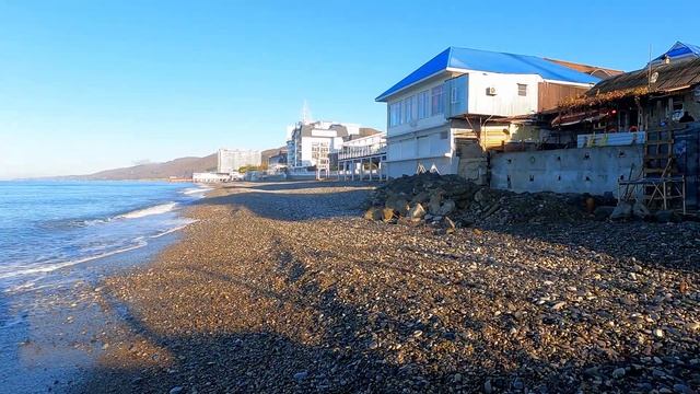 Ура,солнце вернулось! Девушки купаются! Воздух +10! ?ЛАЗАРЕВСКОЕ СЕГОДНЯ ? смотреть онлайн