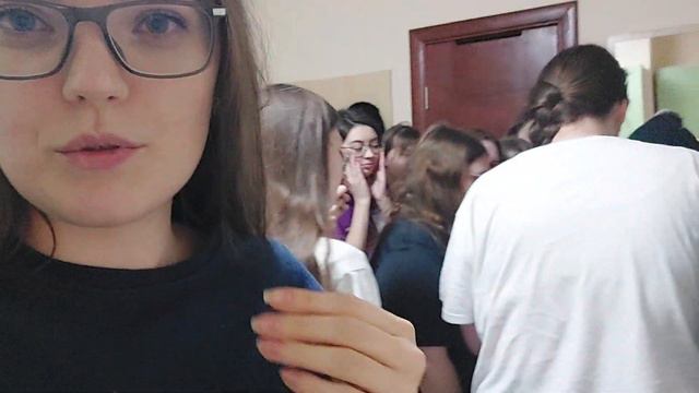 Волонтер говорит: Как нужно поздравлять активистов с днём рождения смотреть онлайн