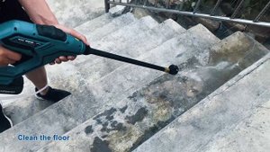 UKWS8800 WESCO 18V 2.0Ah Cordless Pressure Washer