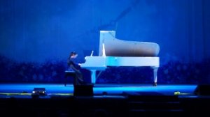 В. Гаврилин "Танцующие куранты" исп. Гулунова Диана 10 лет