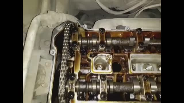 Как заменить прокладки клапанной крышки на Форд Фокус 2