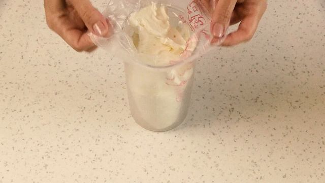 ?Меренговый Рулет с Клубникой и Фисташками: Пошаговый Рецепт Великолепного Десерта