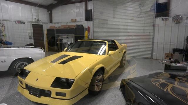 1987 CHEVY CAMARO IROC Z 1 смотреть онлайн