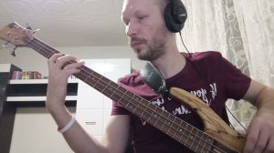 Linkin Park - Breaking the Habbit (Bass Cover)