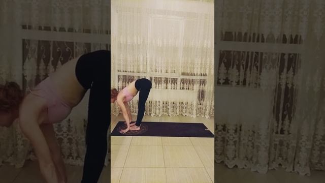 Сурья Намаскар ?️(вариативное видение) смотреть онлайн