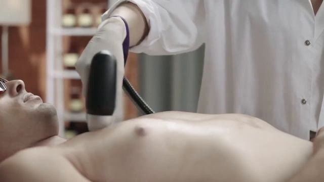 Премиум аппарат Soprano Titanium - новая эра лазерной эпиляции смотреть онлайн