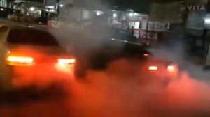 Toyota mark 2 jzx90 burn out.1uz vvti vs 1jz ge