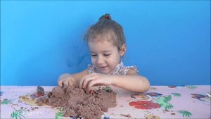 ?ИЗВЕРЖЕНИЕ ВУЛКАНА и МОКРЫЙ ПЕСОК. Вулкан из цветной пены как сделать. Детский опыт вулкан из соды