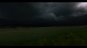 Dark Thunderstorm Approaching / Перед грозой