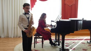 Гуров Николай, альт-саксофон, 9 лет, соло. "Деревенский танец" Моцарт В.А.