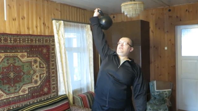 Жим гири 32 кг на 15 раз смотреть онлайн