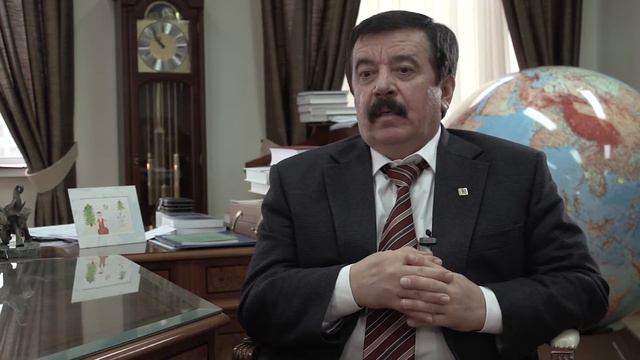 Интервью с Сергеем Шахраем о сотрудничестве АЮР с Индонезийской ассоциацией юристов смотреть онлайн