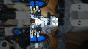 как сделать монстр трак из лего техник