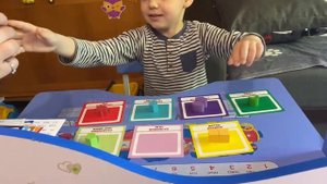 Как правильно учить цвета, если у ребенка аутизм
