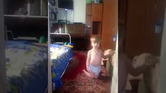 Максимка стоит на коленях смотреть онлайн