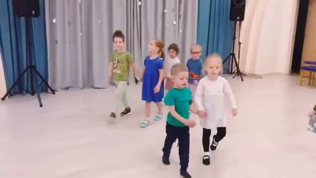 Пляска «Приглашение» смотреть онлайн