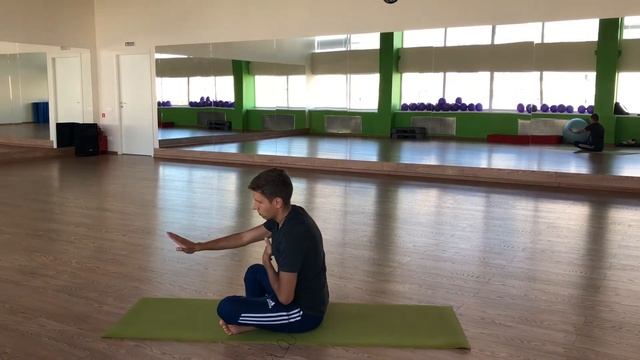 Лечение рассеянного склероза, позы для занятий