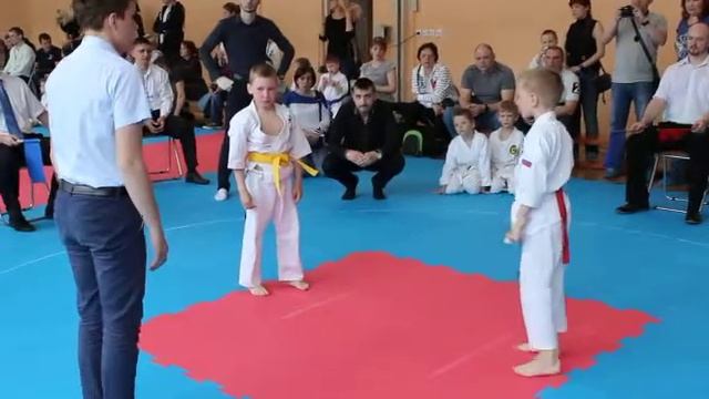 Сумо 2015-2. Бой третий. смотреть онлайн