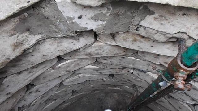 Как слить воду с" гусака" Подготовка водопровода на даче к зиме..Укоренение виноградной лозы.
