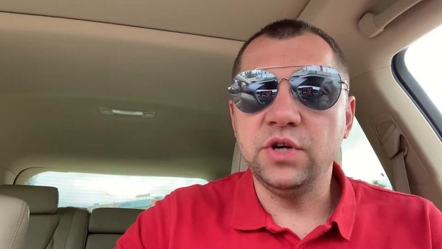 Зачем обязывают строить дома и заборы на участке?