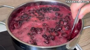 Проверила - вкуснее нет! Рецепту больше лет, чем мне. Варенье из ежевики, варится 10 минут не больш