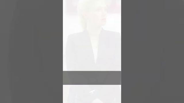 Лучшие образы актрисы Карины Андоленко / #Shorts смотреть онлайн