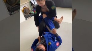 BJJ rolling highlights Black vs Brown