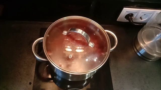 Как сварить компот из замороженных ягод!!!Компот из ягод на зиму!!!!Компот из черешни!!!