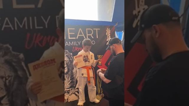 Киокушинкай карате 1 место, Kyokushinkai karate first place. смотреть онлайн