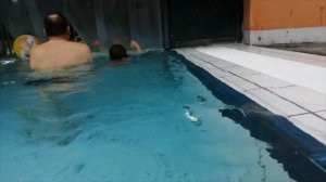 Купаемся в ОТКРЫТОМ бассейне ЗИМОЙ!!!!!