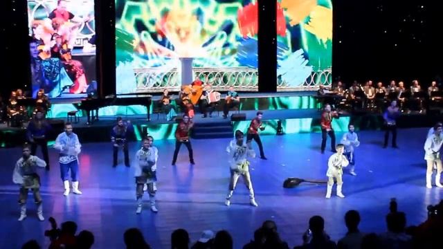 Уральские ложкари "Парни Саб Ложки jr." и "Русичи" - Калинка Ложки Победы смотреть онлайн