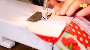 Душевный подарок к Пасхе своими руками | Шьем грелку на чайник