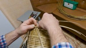 Красивое завершение корзины. ТЕХНИКА ПЛЕТЕНИЯ КОСИЧКИ #лозоплетение