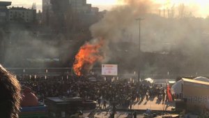 Сжигаем чучело на Масленицу