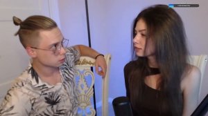 Янчик флирт с Девушкой :)