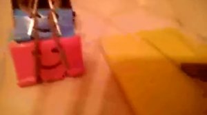 Подставка для телефона из зажимов