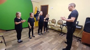 Актёрский тренинг. Упражнение на актёрскую сосредоточенность. 1 класс ДООП.