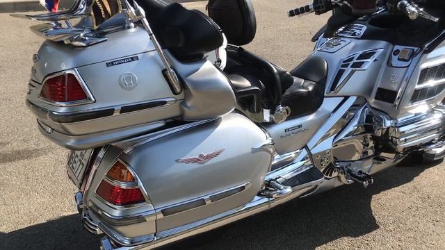 Honda GL1800 ГОЛДА 2005 ГОД ТЮНИНГ. смотреть онлайн